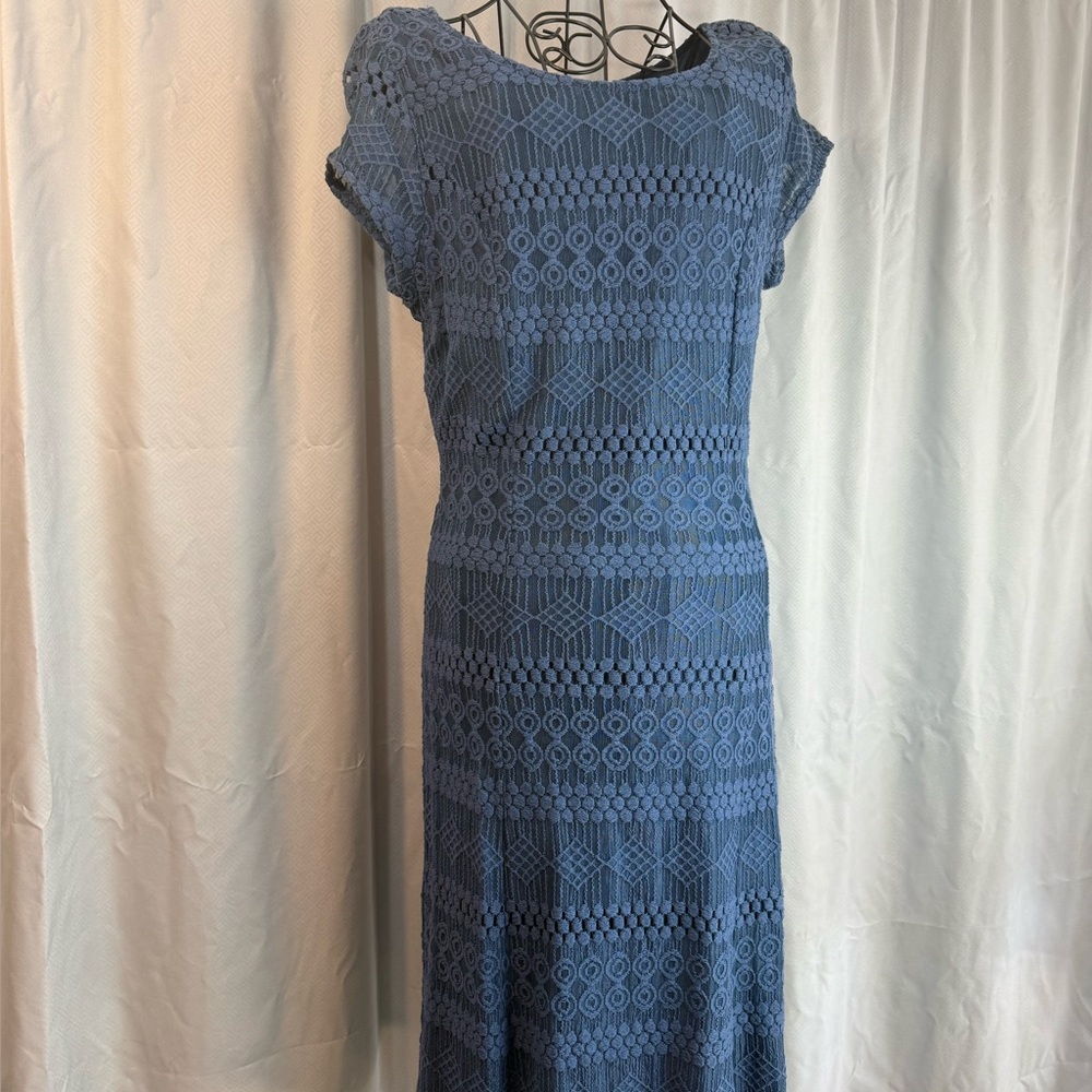Elegant Blue Lace Dress